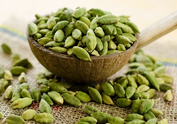 Cardamom - FK Global Exports
